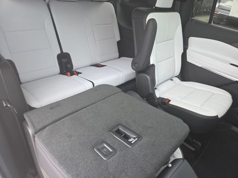 New 2026 Chevrolet Traverse High Country AWD/4WD image 25