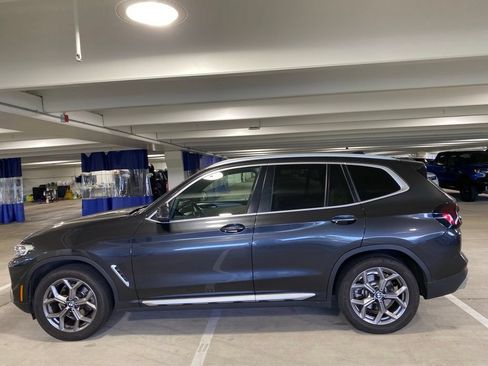Used 2022 BMW X3 xDrive30i w/ Convenience Package AWD/4WD image 2