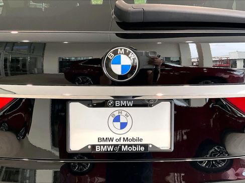 Used 2022 BMW X7 xDrive40i w/ Parking Assistance Package AWD/4WD image 30