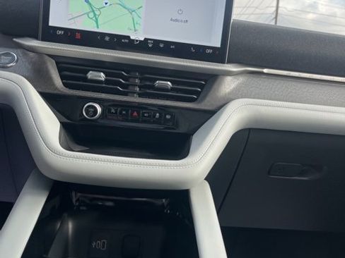 New 2026 Ford Explorer Platinum w/ LUX Leather Package image 14