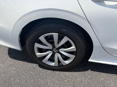 Certified 2025 Honda Civic LX image 10