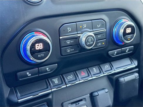 Used 2022 GMC Sierra 2500 SLT image 15