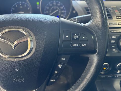 Used 2013 MAZDA MAZDA3 i Touring image 17