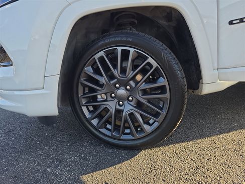 Used 2022 Jeep Compass High Altitude image 29