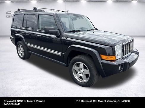 Used 2010 Jeep Commander Sport w/ Sun/Sound Group RWD image 9