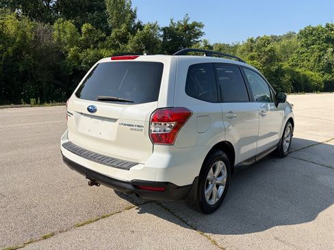 Used 2014 Subaru Forester 2.5i Premium AWD/4WD image 5