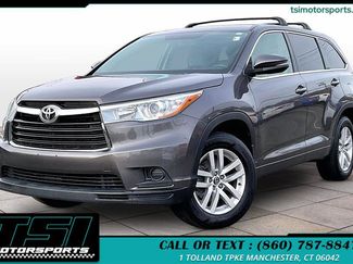 Used 2016 Toyota Highlander LE AWD/4WD video 1