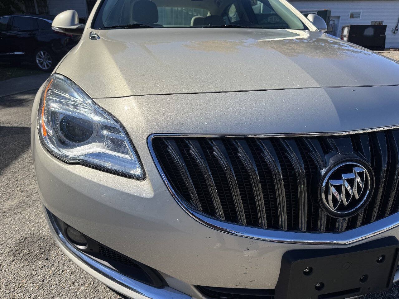 Used 2015 Buick Regal AWD image 4