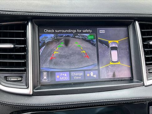 Used 2019 INFINITI QX50 Essential w/ Premium Heat Package image 24