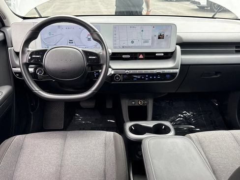 Used 2024 Hyundai Ioniq 5 SE RWD image 29