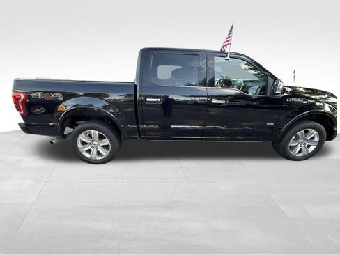 Used 2017 Ford F150 Platinum w/ Equipment Group 701A Luxury AWD/4WD image 8
