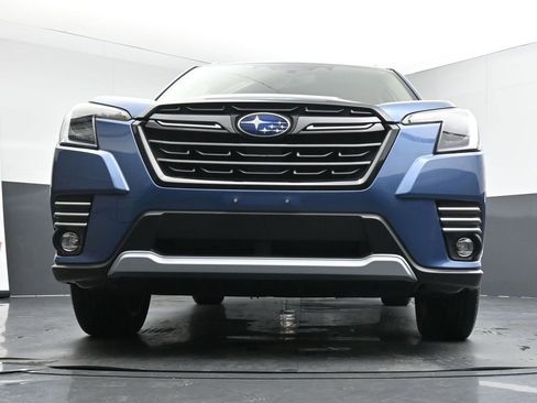 Used 2022 Subaru Forester Touring image 32