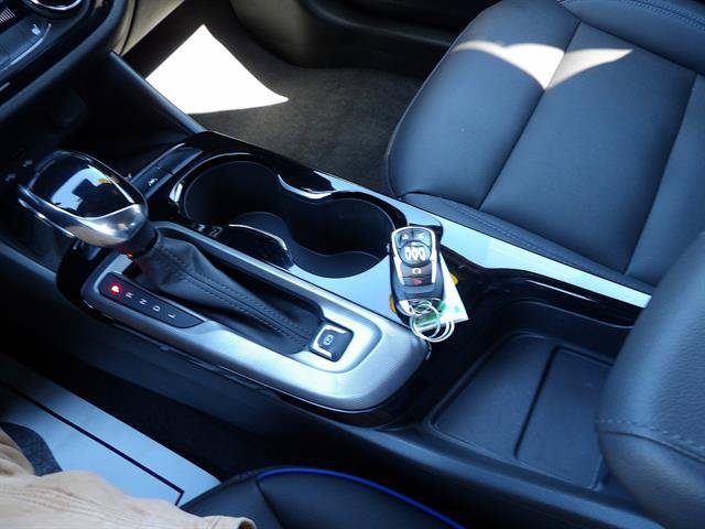 Used 2024 Buick Envista Sport Touring w/ Convenience I Package FWD image 25