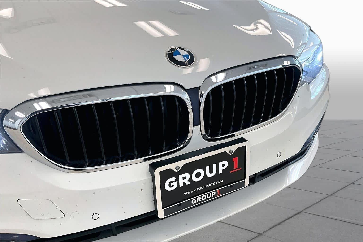 Used 2019 BMW 530i w/ Convenience Package RWD image 27