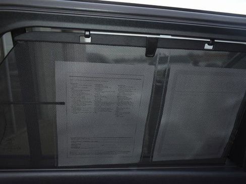 Used 2023 Ford Explorer Limited image 37