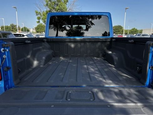 Used 2021 Jeep Gladiator Rubicon AWD/4WD image 33