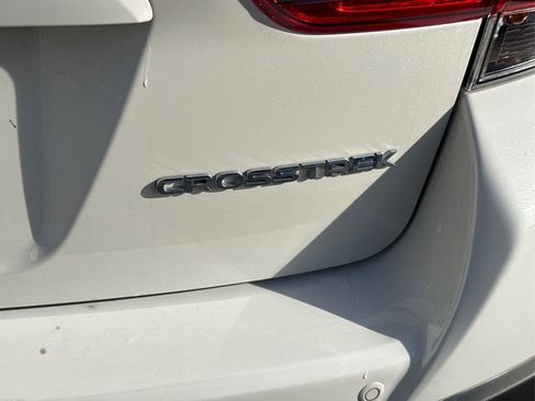Used 2022 Subaru Crosstrek 2.5i Limited image 14