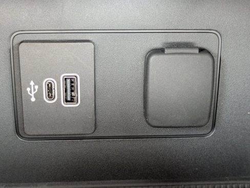 Certified 2026 Ford Explorer Active w/ Active Comfort Package RWD image 22