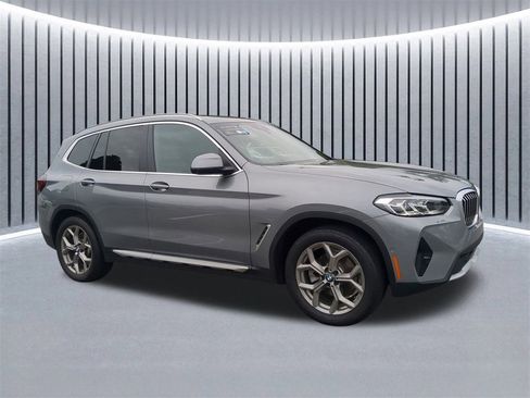 Certified 2024 BMW X3 xDrive30i w/ Premium Package image 3