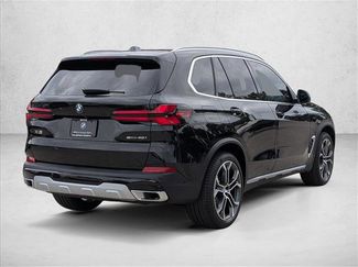 New 2026 BMW X5 sDrive40i w/ Climate Comfort Package video 2