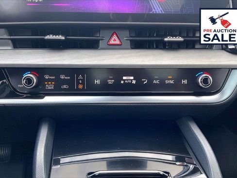 Used 2024 Kia Sportage X-Line image 32