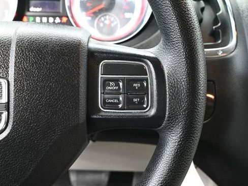 Used 2016 Dodge Grand Caravan SXT FWD image 25