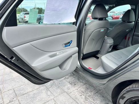 New 2026 Hyundai Elantra Sport w/ Cargo Package FWD image 17
