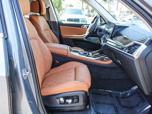 Certified 2024 BMW X7 xDrive40i AWD/4WD image 13