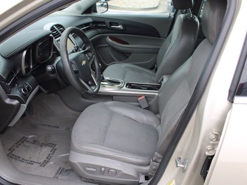 Used 2013 Chevrolet Malibu LT w/ Power Convenience Package image 14