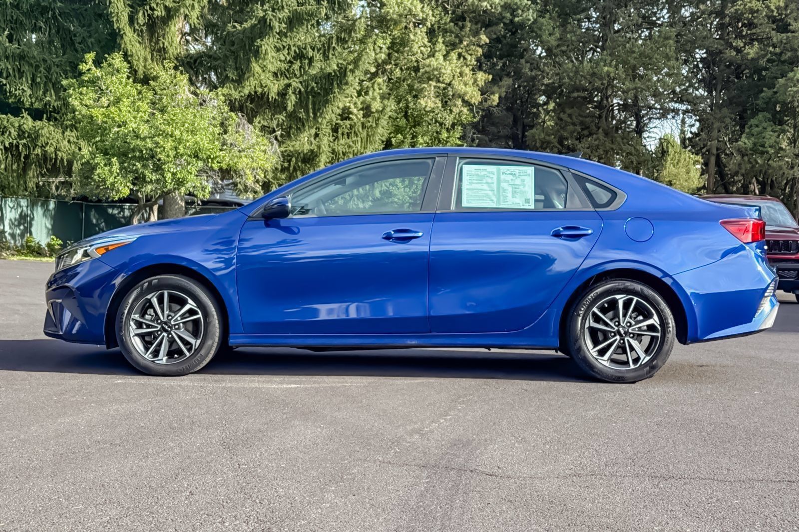 Used 2024 Kia Forte LXS FWD image 8