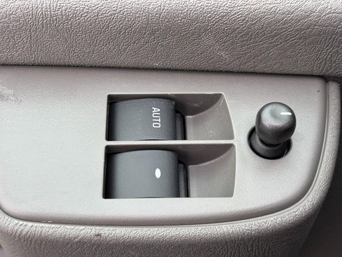 New 2025 Chevrolet Express 3500 Extended w/ Driver Convenience Package image 31