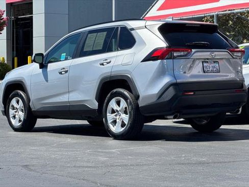 Certified 2021 Toyota RAV4 XLE AWD/4WD image 7