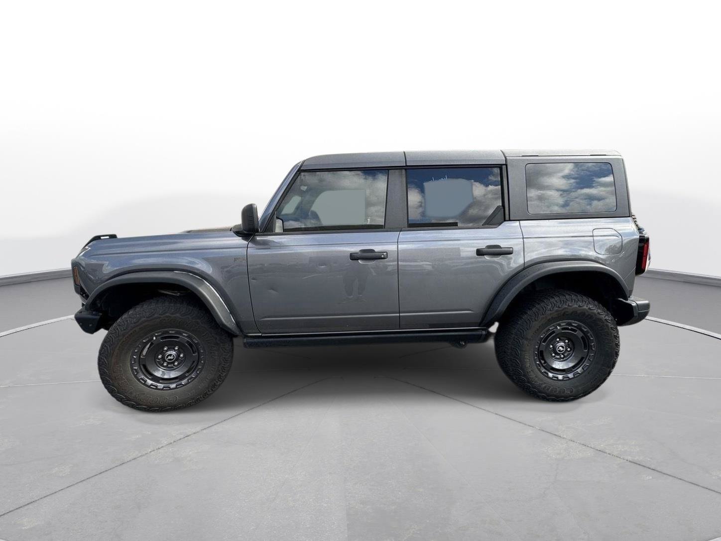 Used 2024 Ford Bronco Everglades AWD/4WD image 9