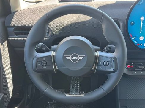 New 2026 MINI Cooper 4-Door Hardtop FWD image 19