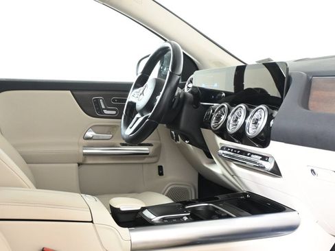 Certified 2023 Mercedes-Benz GLA 250 4MATIC image 31