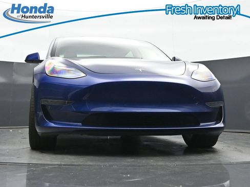 Used 2023 Tesla Model 3 Standard Range RWD image 32