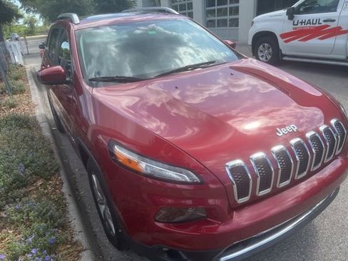Certified 2017 Jeep Cherokee Limited AWD/4WD image 2
