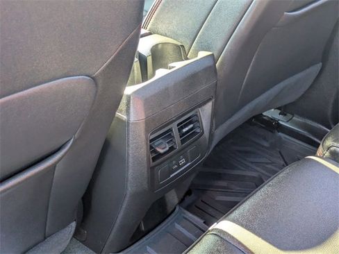 Used 2023 GMC Canyon AT4X image 31