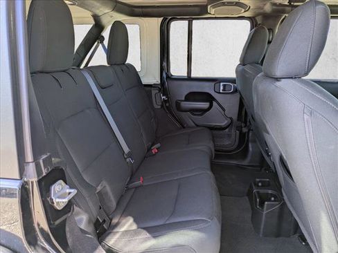 Used 2021 Jeep Wrangler Unlimited Sport AWD/4WD image 18