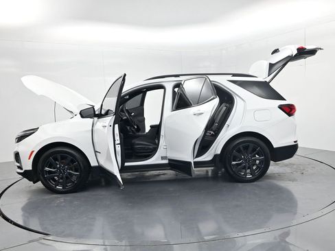 Used 2022 Chevrolet Equinox RS FWD image 59