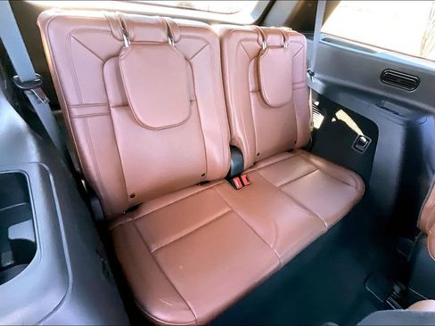 Certified 2024 Lincoln Aviator Reserve w/ Equipment Group 201A image 28