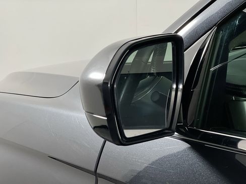 Used 2024 Ford Expedition Max XLT image 10