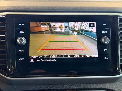 Used 2023 Volkswagen Atlas SE w/ Panoramic Sunroof Package AWD/4WD image 30