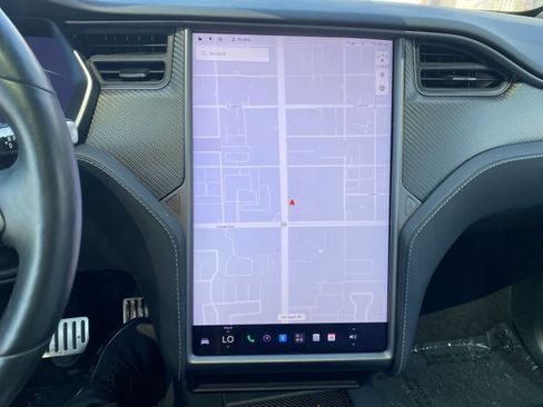 Used 2020 Tesla Model X Performance AWD/4WD image 16