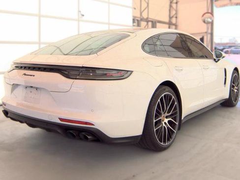 Used 2023 Porsche Panamera Platinum Edition RWD image 2