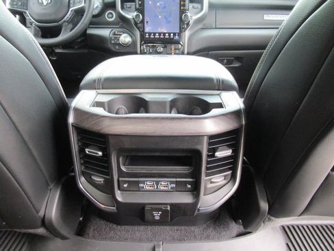 Used 2025 RAM 1500 Laramie w/ Sport Appearance Package AWD/4WD image 37