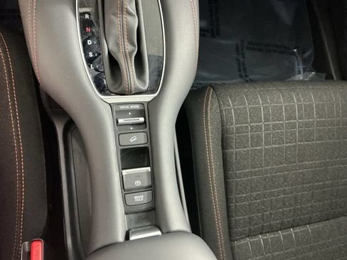 Certified 2024 Honda HR-V Sport image 19