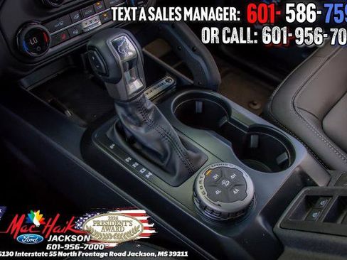 New 2025 Ford Bronco Outer Banks w/ Sasquatch Package image 14