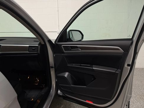 Used 2019 Volkswagen Atlas SEL AWD/4WD image 71