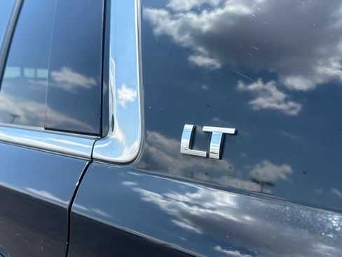 Used 2020 Chevrolet Tahoe LT AWD/4WD image 32